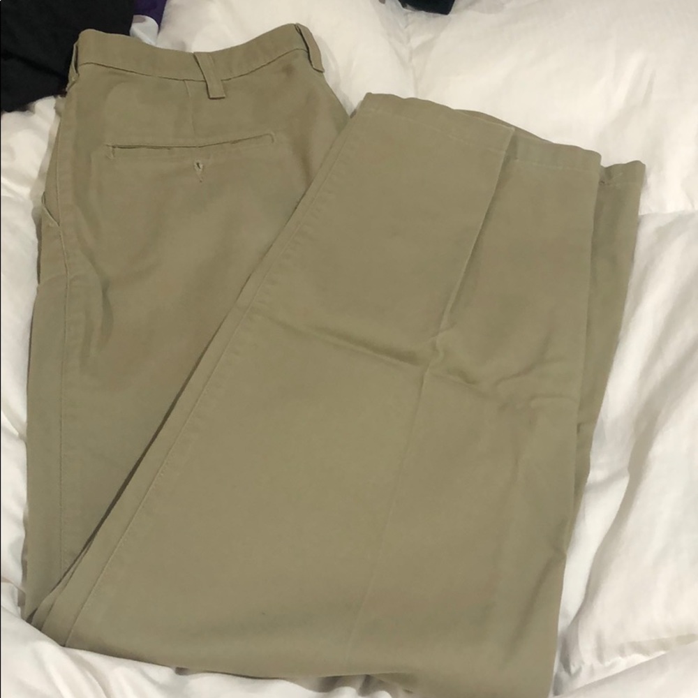 Men’s Khaki Pants